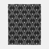 Black and white art-deco seamless pattern フリースブランケット (正面)