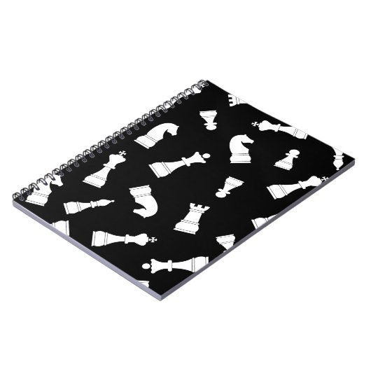 Black and White Chess Piece Pattern ノートブック (左側)