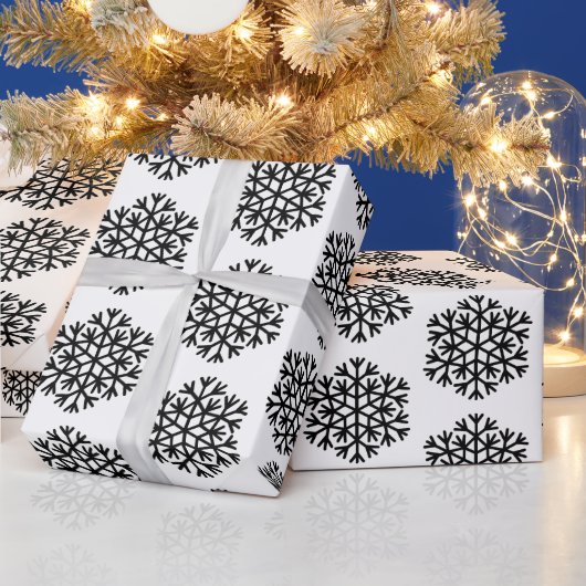 Black and White Chic Snowflake Pattern  ラッピングペーパー (クリスマス)