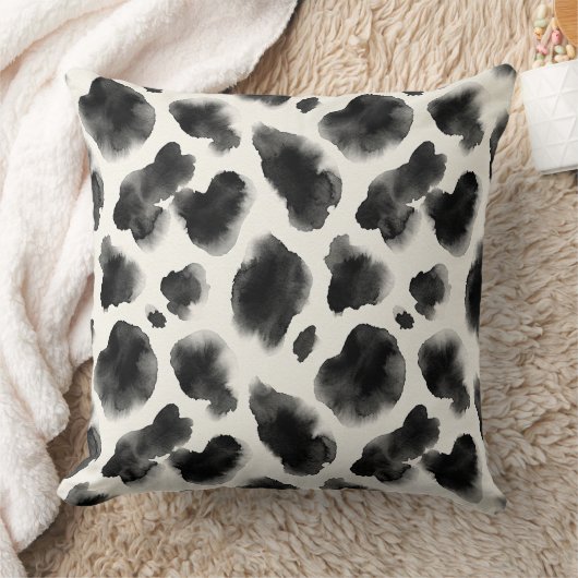 Black and White Cow Print Pattern クッション (ブランケット)