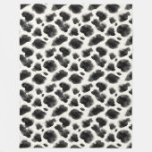 Black and White Cow Print Pattern フリースブランケット (正面)