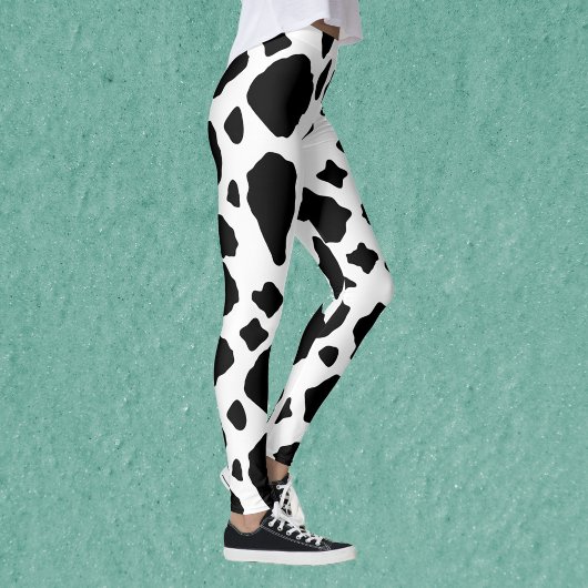 Black and White Cow Print Pattern Cute レギンス