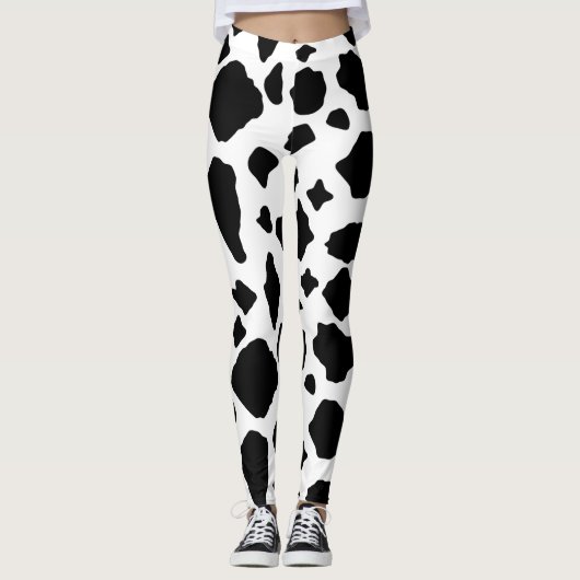 Black and White Cow Print Pattern Cute レギンス (正面)