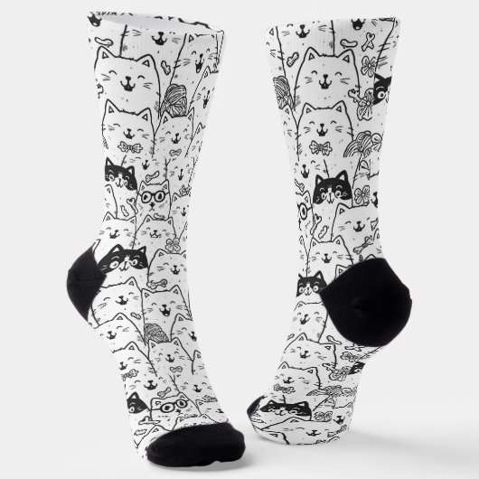 Black and White Cute Doodle Cat Face Pattern Socks ソックス (傾斜あり)