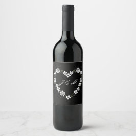 Black and White Floral Heart Monogram Wedding Wine ワインラベル