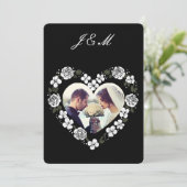 Black and White Floral Heart Wedding Invitation シーズンカード (スタンド正面)