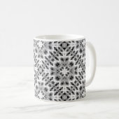 Black and white geometric ethnic ornament コーヒーマグカップ (正面右)