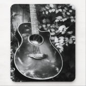 Black and White Guitar mousepad マウスパッド (正面)