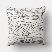 Black and White Hand-Drawn Wavy Line Pattern クッション (裏面)