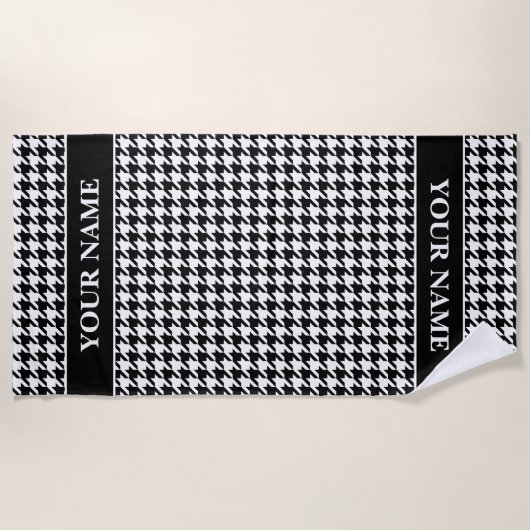 Black and white houndstooth pattern personalized ビーチタオル (正面)