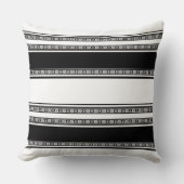 Black and white lace braid and horizontal stripes  クッション (正面)