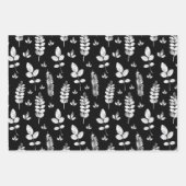 Black And White Meadow Ink Stamp ラッピングペーパーシート (正面)