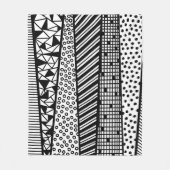 Black and white - modern pattern フリースブランケット (正面)