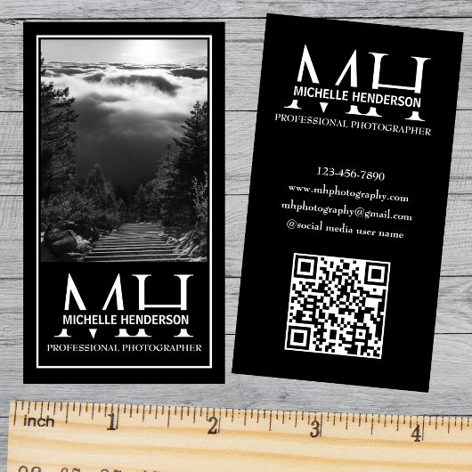 Black and White Monogrammed Logo 1 Photo Qr Code B 名刺
