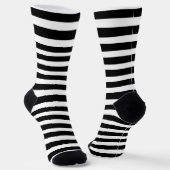 Black and White Penguin and Stripes ソックス (傾斜あり)
