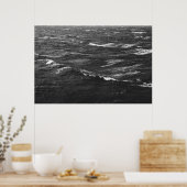 Black and white photo of a stormy sea ポスター (キッチン)