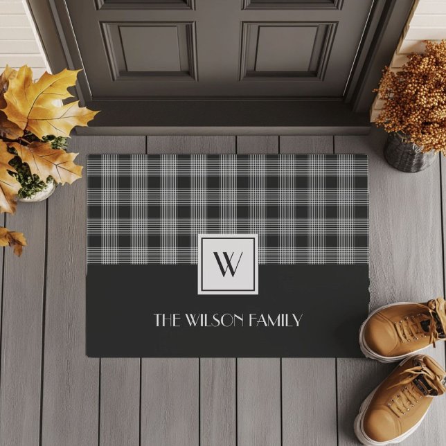 Black And White Plaid Monogram ドアマット (Black And White Plaid Monogram Doormat)