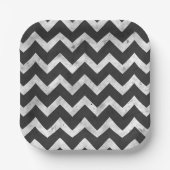 Black and white Rustic Chevron pattern ペーパープレート (正面)