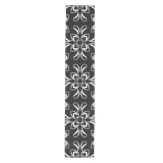Black and white seamless pattern on  table runner ミディアムテーブルランナー