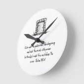 Black and White Sketched Garden Door with verse ラウンド壁時計 (傾斜)