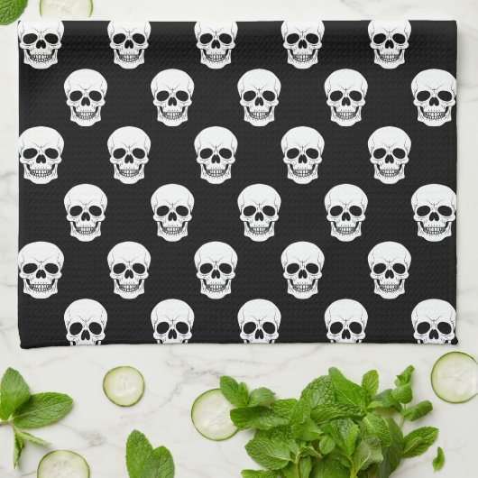 Black And White Skull Pattern Minimal Halloween キッチンタオル (折り畳み)