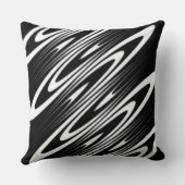 black and white smooth organic wavy pattern クッション (裏面)