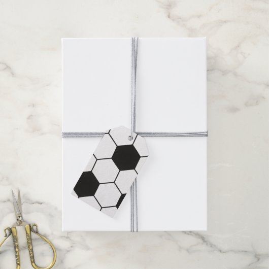 Black and White Soccer Ball Pattern Geometric  ギフトタグ (より糸付き)