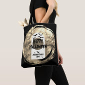 Black and White Spoky Bats Moon Happy Halloween トートバッグ (クローズアップ)