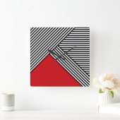 Black and white stripes with red triangle スクエア壁時計 (ホーム)