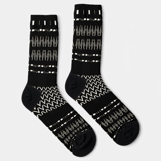 Black And White Tribal Print Crew Socks ソックス (右)