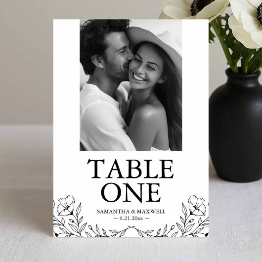 Black and White Wedding Photo Table Number Cards 招待状