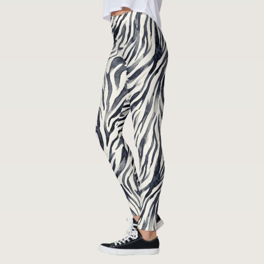Black and White Zebra Print Pattern レギンス (左)