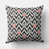 Black and white zigzag with hearts coral クッション (裏面)