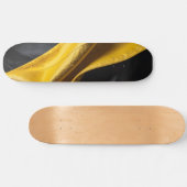 black and yellow スケートボード (横)