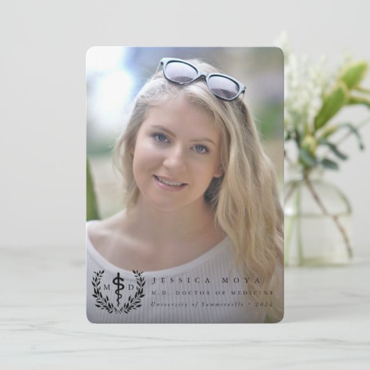 Black Asclepius MD医学博士の卒業 案内状 (スタンド正面)