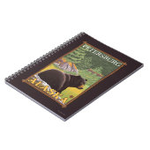 Black Bear in Forest – ペテルブルク,アラスカ ノートブック (左側)