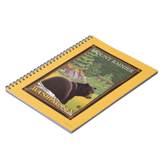 Black Bear in Forest – ワシントン山レイニエ ノートブック (左側)