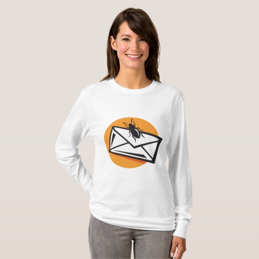 Black Beetle Insect on Envelope Tシャツ (正面フル)