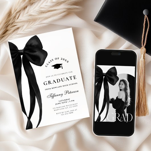 Black Bow Photo Graduation Invitation 招待状