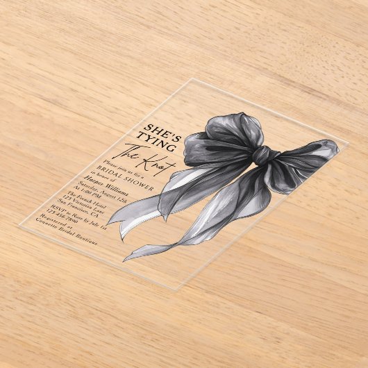 Black Bow She's Tying The Knot Bridal Shower アクリル招待状 (レイダウン)