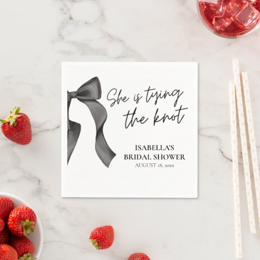 Black Bow She's Tying the Knot Bridal shower スタンダードカクテルナプキン (インサイチュ)