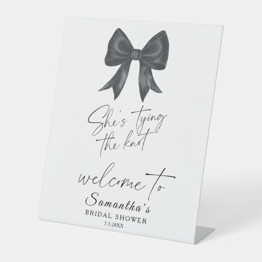 Black Bow She's tying the knot Bridal Welcome 台座サイン (正面)