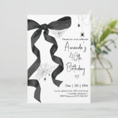 Black Bow Spider Web Coquette Halloween Birthday  招待状 (スタンド正面)