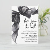 Black Bow Tying The Knot Bridal Shower 招待状 (スタンド正面)