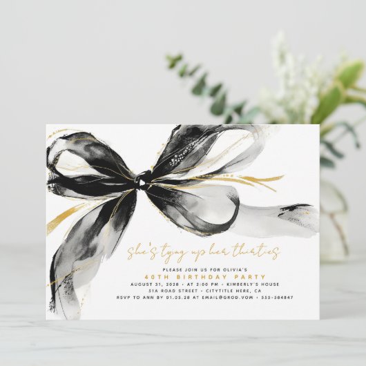 Black Bow Tying Up Her Thirties 40Th Birthday 招待状 (スタンド正面)