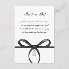 Black Bow With Pearl Old Money Style Bridal Shower エンクロージャーカード