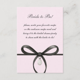 Black Bow With Pearl Old Money Style Bridal Shower エンクロージャーカード
