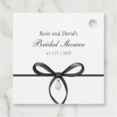 Black Bow With Pearl Old Money Style Bridal Shower フェイバータグ (裏面)