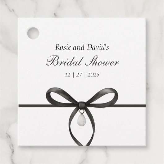 Black Bow With Pearl Old Money Style Bridal Shower フェイバータグ (正面)