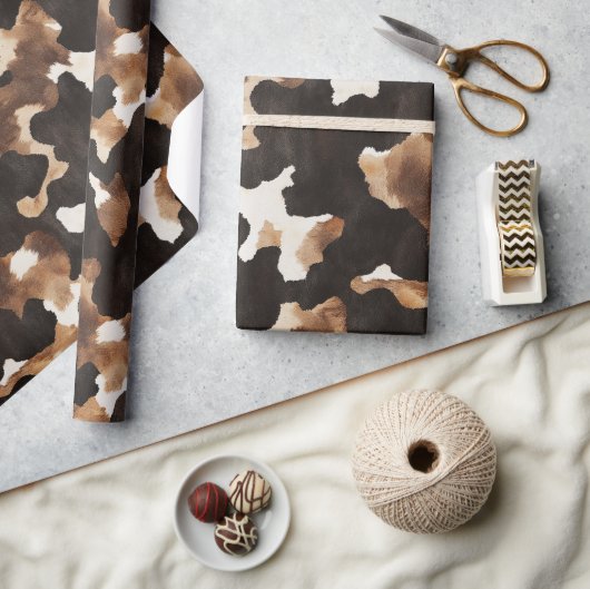 Black Brown Cream Cow Print Birthday ラッピングペーパー (クラフト)